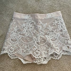 ALICE AND OLIVIA short.  Like new condition